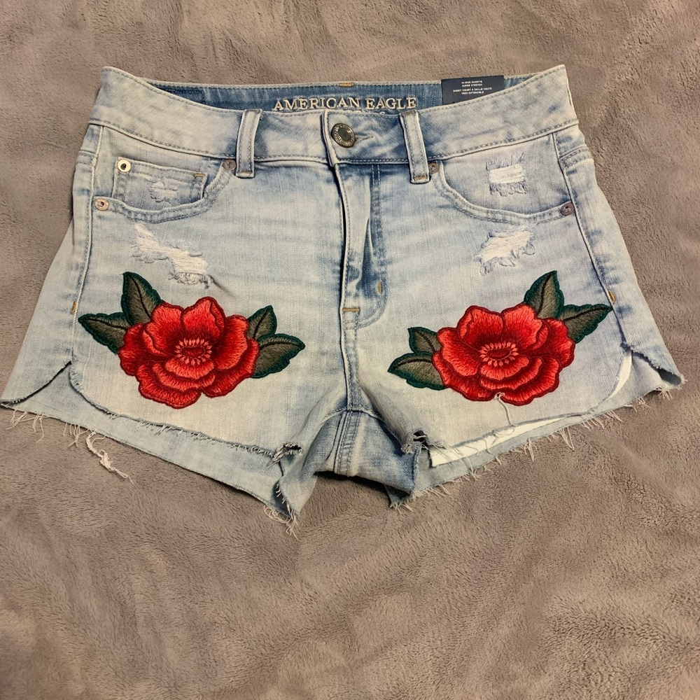 American Eagle Shorts size 4